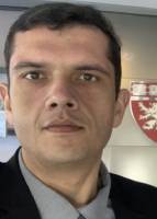 Dr. Douglas Gonsales