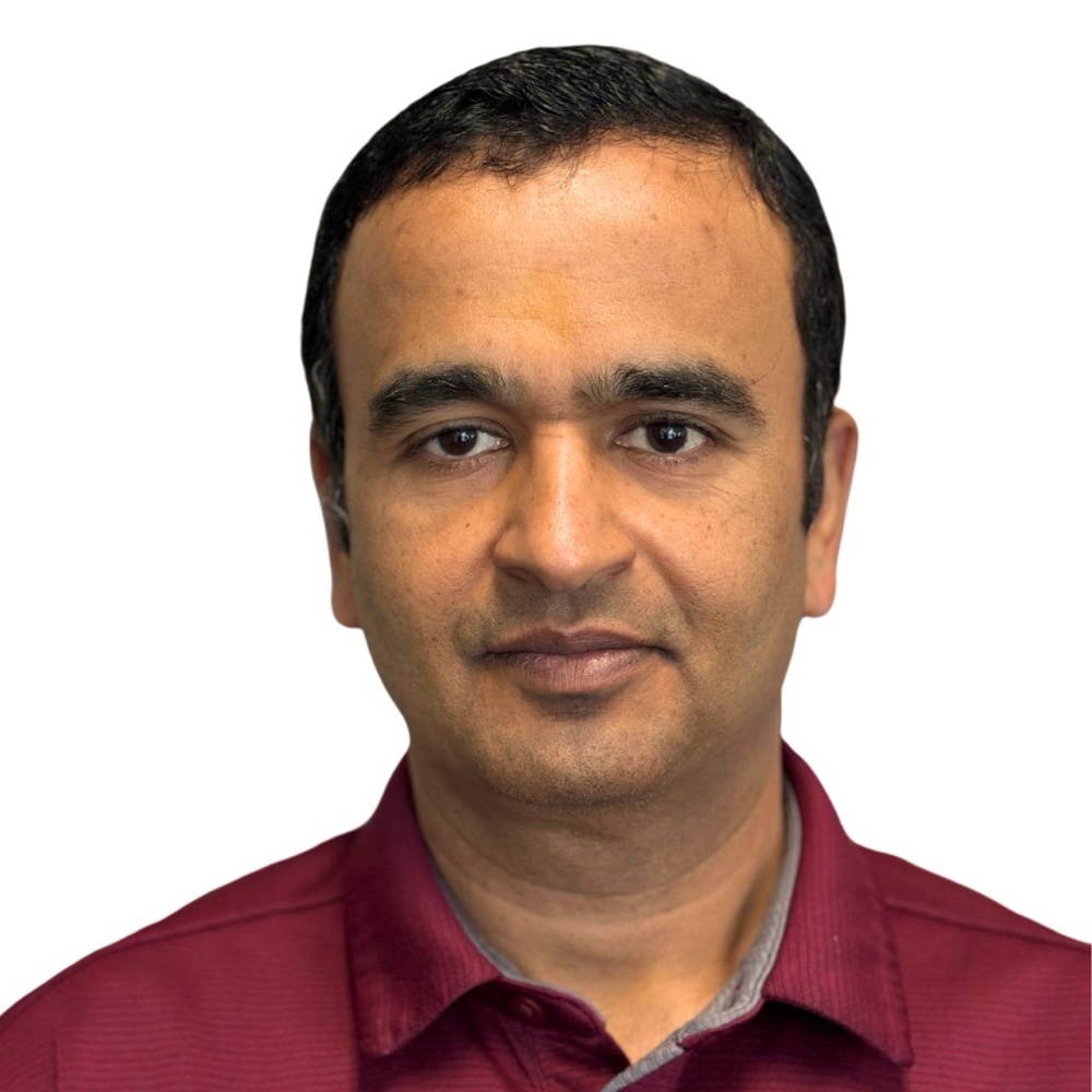 Dr. Rajesh Maheshwari